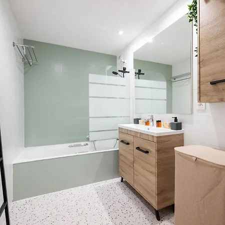 Le Marni Avec Parking Prive