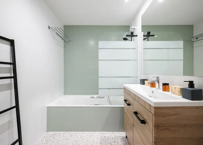 Le Marni Avec Parking Prive 公寓 芒通