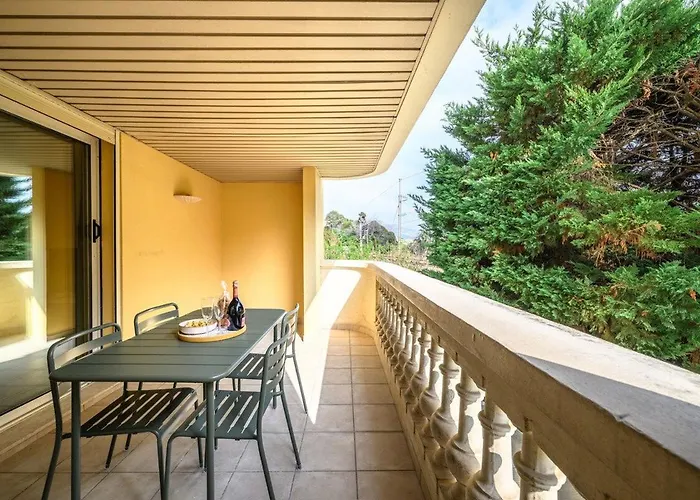 Le Marni Avec Parking Prive * 芒通