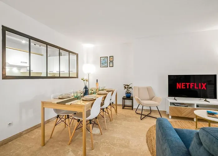 Le Marni Avec Parking Prive شقة مينتون